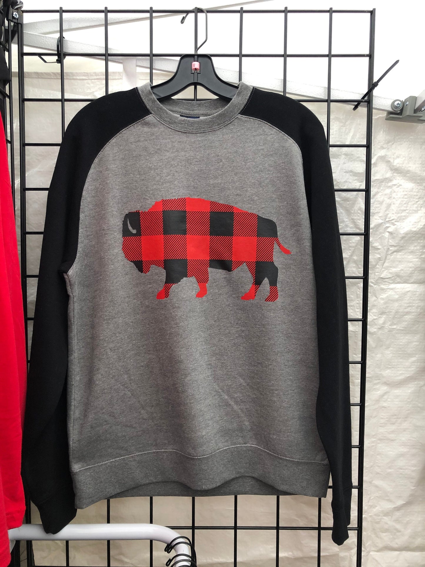 Buffalo Plaid NY 716 Raglan Crew Neck Sweatshirt Buffalove Momma Mommy Poppa