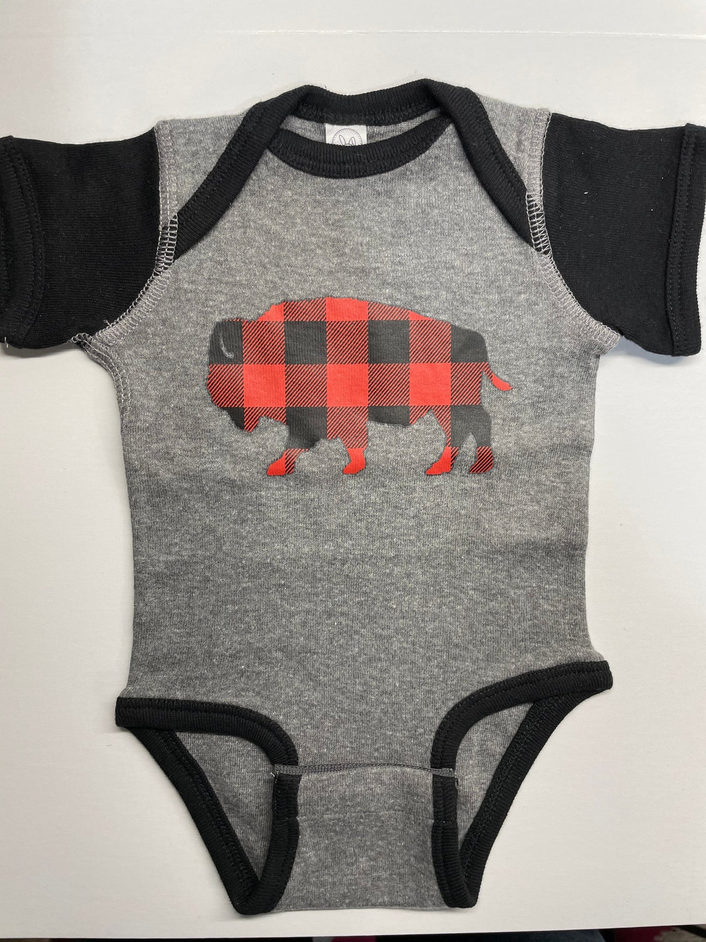 Buffalo NY Baby Christmas Raglan Bodysuit Plaid Buffalove